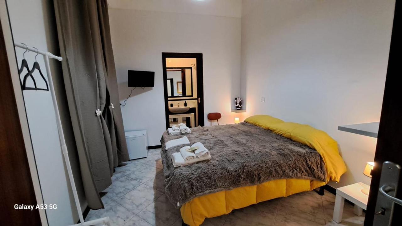 Aurora E Dad Naples Center B&B Εξωτερικό φωτογραφία