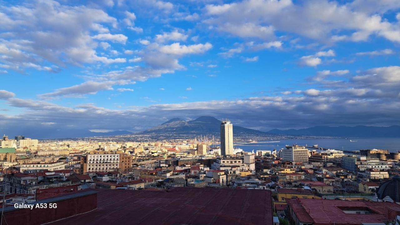 Aurora E Dad Naples Center B&B Εξωτερικό φωτογραφία